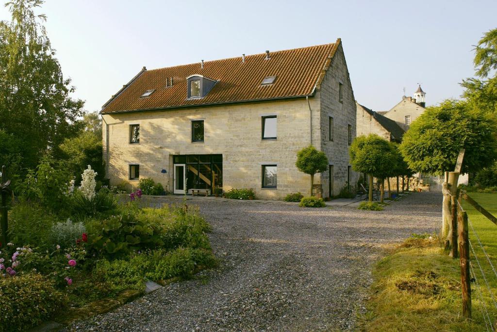 De Traverse Guest House Bemelen Exterior foto